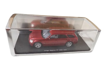 Sparkmodel Dodge Magnum RT Hemi Metallic Red S0851 Model Car in Original Package