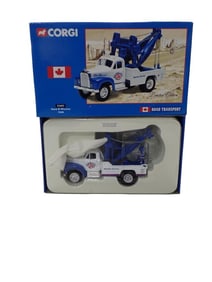 Corgi 53603 Mack B Wrecker CAA Die Cast Model Limited Edition 92 of 2100 in Original Box
