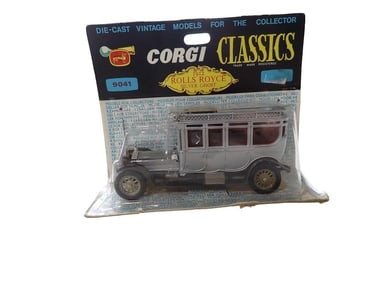 Corgi Classics 1912 Rolls Royce Silver Ghost Die Cast Model Car 9041 in Original Package