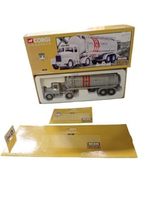 Corgi Classics 16305 Tunnel Cement Scammell Highwayman Tanker Truck Die Cast Model in Original Box