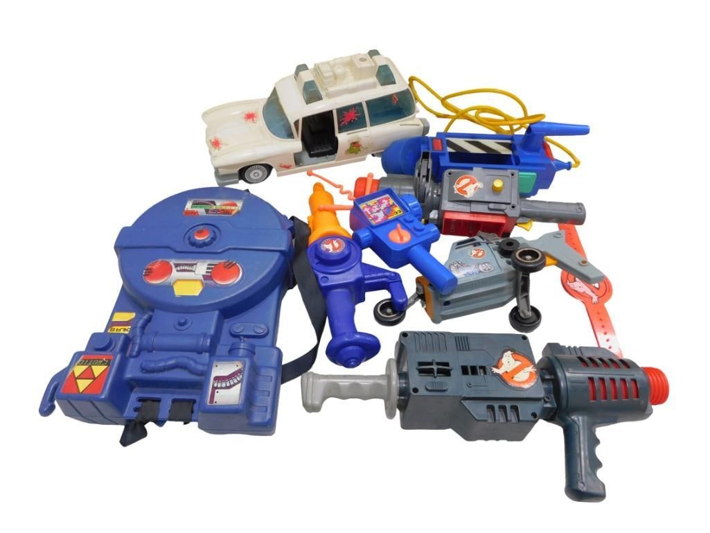 Ghostbusters Toys Lot: Ghostbusters Toys Lot All pictures are considered part of the description and should be examined carefully by bidders. Live Auctioneers is now offering Live Shipping through them. This is an optional 