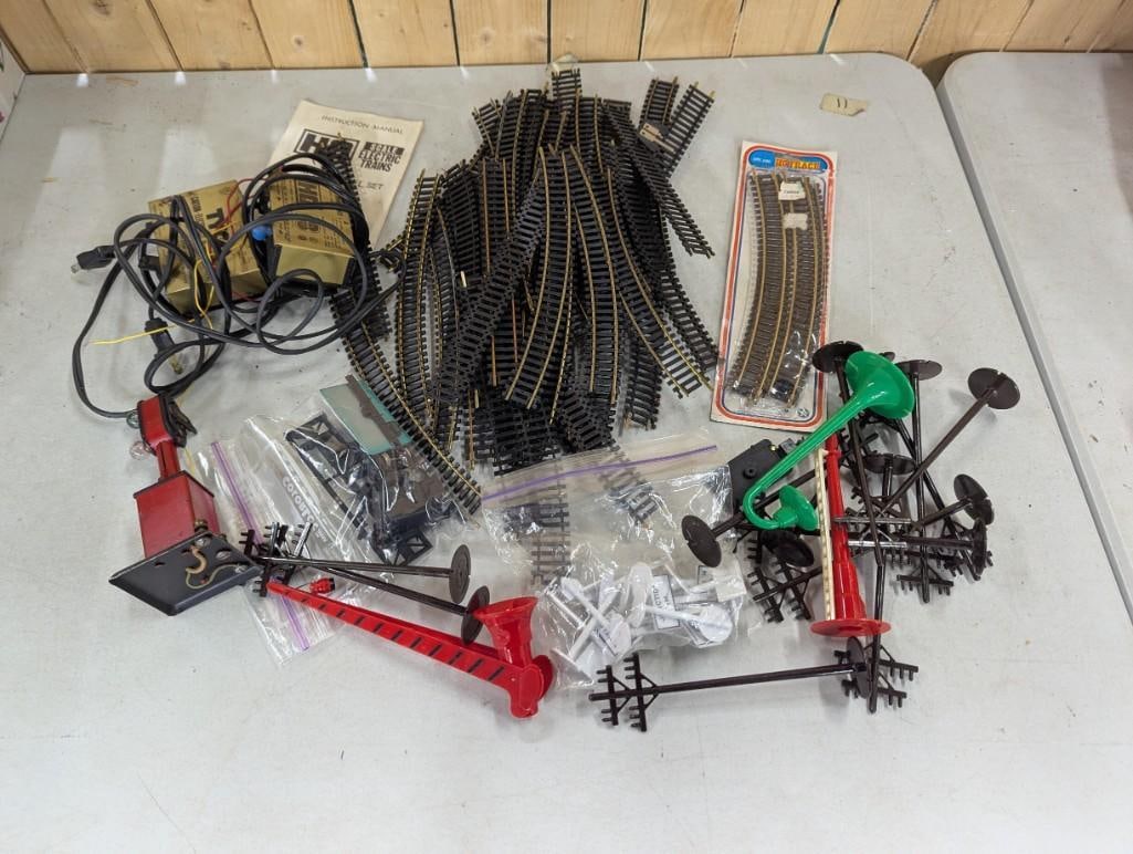 Lot of assorted Model Train Accessories including HO Scale Track, Tyco Transformers, etc (1 of 8)
