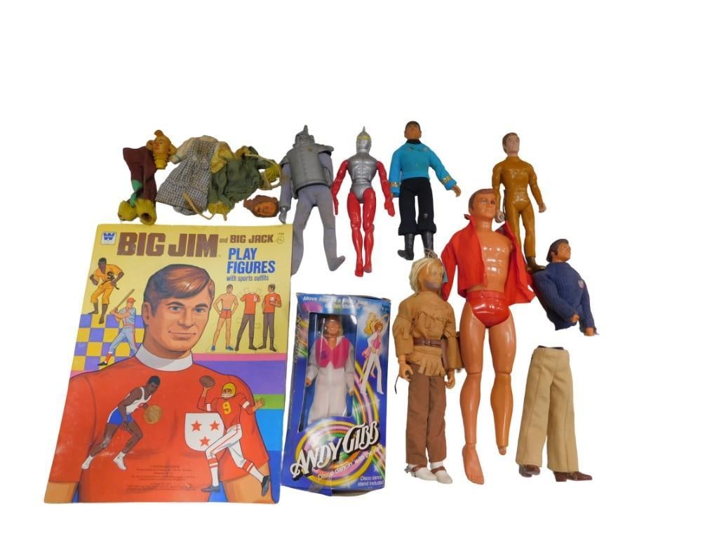 Toys and Action Figures incl Vintage Andy Gibb Doll in Original Box, Big Jim and Big Jack Play Figur: Toys and Action Figures incl Vintage Andy Gibb Doll in Original Box, Big Jim and Big Jack Play Figures Paper Dolls with Sports Outfits, Marx Best of the West Action Figure, and Other Dolls and Figures