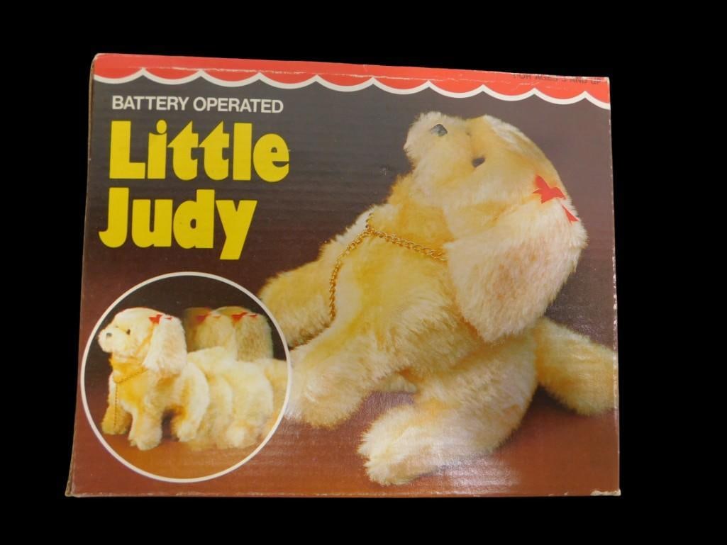 Vintage Little Judy Battery Operated Toy Dog in Original Box: Vintage Little Judy Battery Operated Toy Dog in Original Box Condition: untested All pictures are considered part of the description and should be examined carefully by bidders. Live Aucti