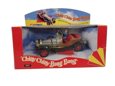 Corgi Chitty Chitty Bang Bang 05301 Die Cast Model Car in Original Box
