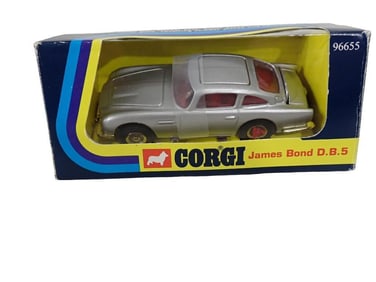 Vintage Corgi 96655 James Bond Aston Martin Die Cast Model Car in Original Box