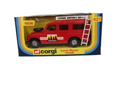 Corgi 421 Land Rover 109WB Die Cast Fire Warden Vehicle in Original Box