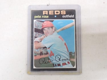 1971 Topps Pete Rose Baseball Card #100