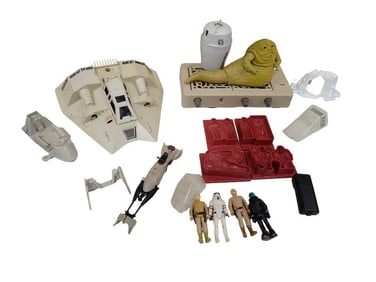 Star Wars Lot incl Action Figures, Candy Molds, Jabba the Hutt, etc