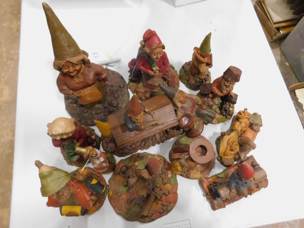 Lot of Vintage Thomas Clark for Cairn Studio Gnome Figures (1 of 4)
