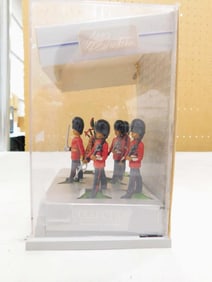 Britains Metal Toy Soldiers Scottish Regiment Pageantry Heritage Tradition Set