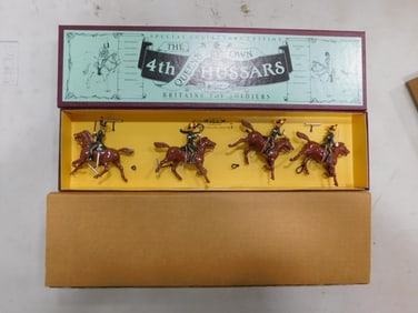 Britains Metal Toy Soldiers The Queen's Own 4th Hussars Special Collectors Edition in Original Box