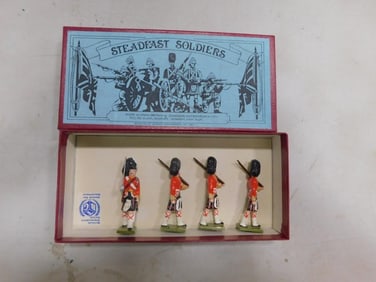 Set of 4 Metal Toy Soldiers