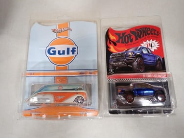 Hot Wheels Gulf Rocket Oil and Hot Wheels Red Line Club RLC '17 Ford F-150 Raptor Die Cast