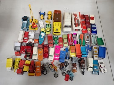 Lot of Die Cast Cars, Vehicles, Accessories, Etc
