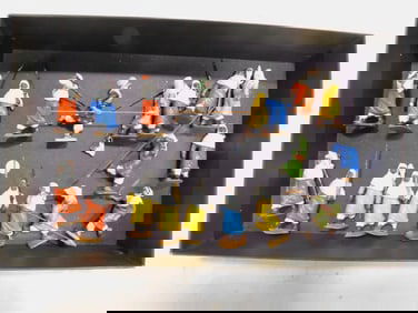 Britains Set #2046 "Arabs of the Desert" Metal Toy Soldiers