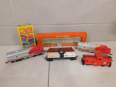 Assorted Train Lot including Lionel HO Scale, Walthers Presents Great Circus Train, Santa Fe, etc.