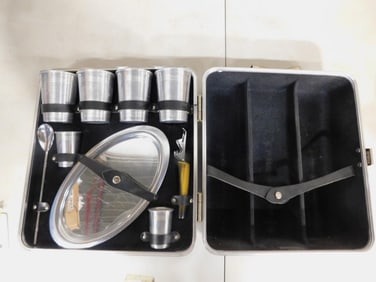 Vintage Original Trav L Bar by Ever Wear Portable Bar Set with Built in Case