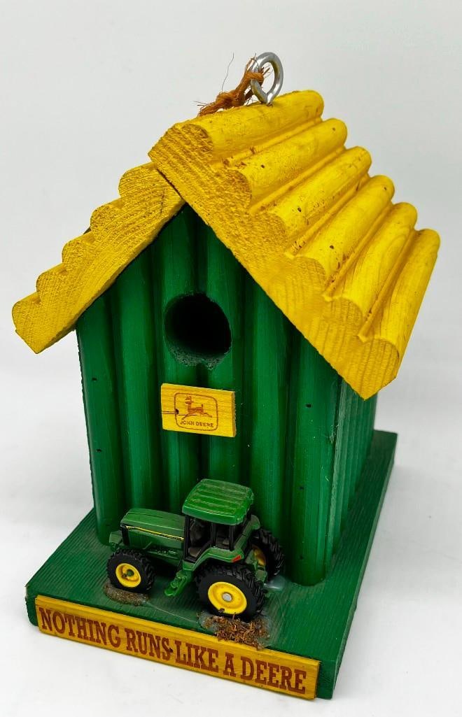 John Deere Tractor Wooden Bird House: John Deere Tractor Wooden Bird House 6" x 8" All pictures are considered part of the description and should be examined carefully by bidders. Live Auctioneers is now offering Live Shippin