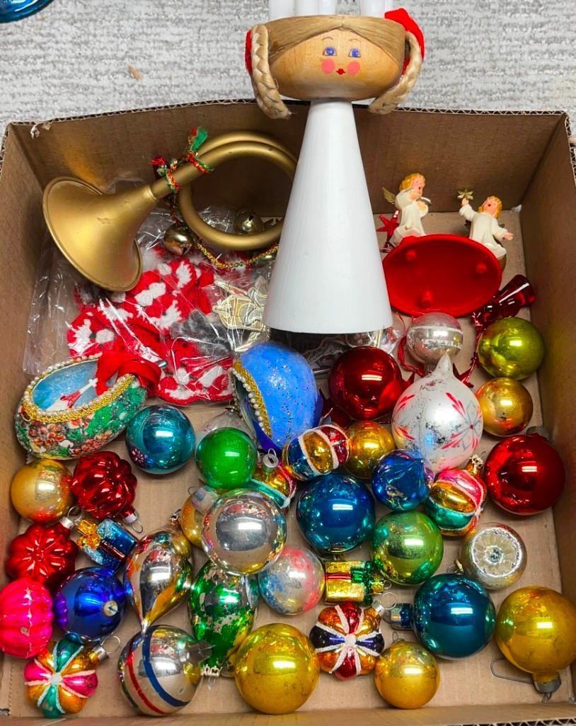 Vintage Christmas Mercury Glass Ornaments, Sweden Monsterskyddad and More: Vintage Christmas Mercury Glass Ornaments, Sweden Monsterskyddad and More All pictures are considered part of the description and should be examined carefully by bidders. Live Auctioneers is now offer
