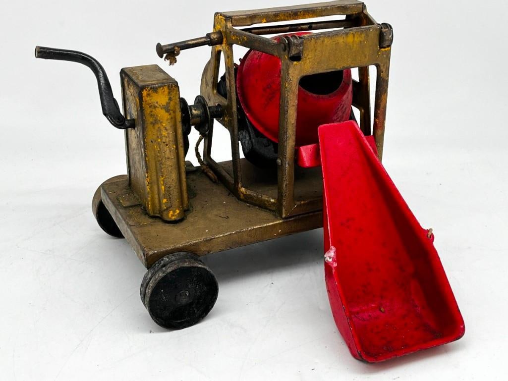 Early Buddy L Concrete Mixer Toy Pressed Steel Cement Mixer Toy (1 of 9)
