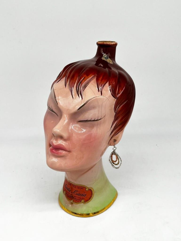 Vintage Santa Lucia Italian Wine Decanter Ceramic: Vintage Santa Lucia Italian Wine Decanter Ceramic 11" tall great condition, empty All pictures are considered part of the description and should be examined carefully by bidders. Live