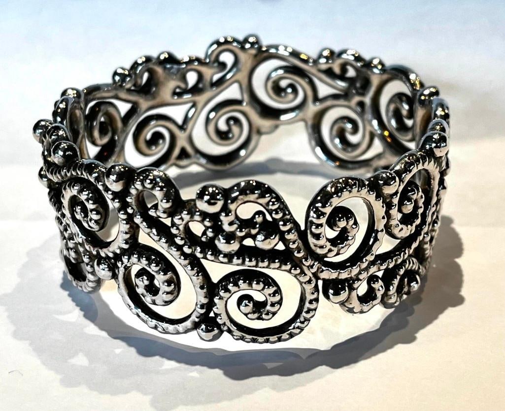 Sterling Silver 925 Israel Ornate Scrolled Bangle / Cuff Bracelet 30 grams (1 of 7)
