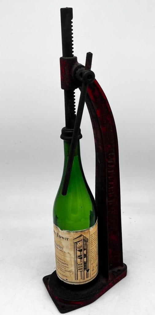 Antique Standard D Wine Bottle Corker / Capper (1 of 4)