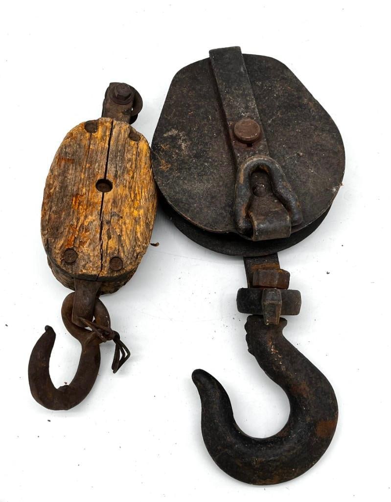 Lot of 2 Primitive Block & Tackle Pulleys (1 of 2)