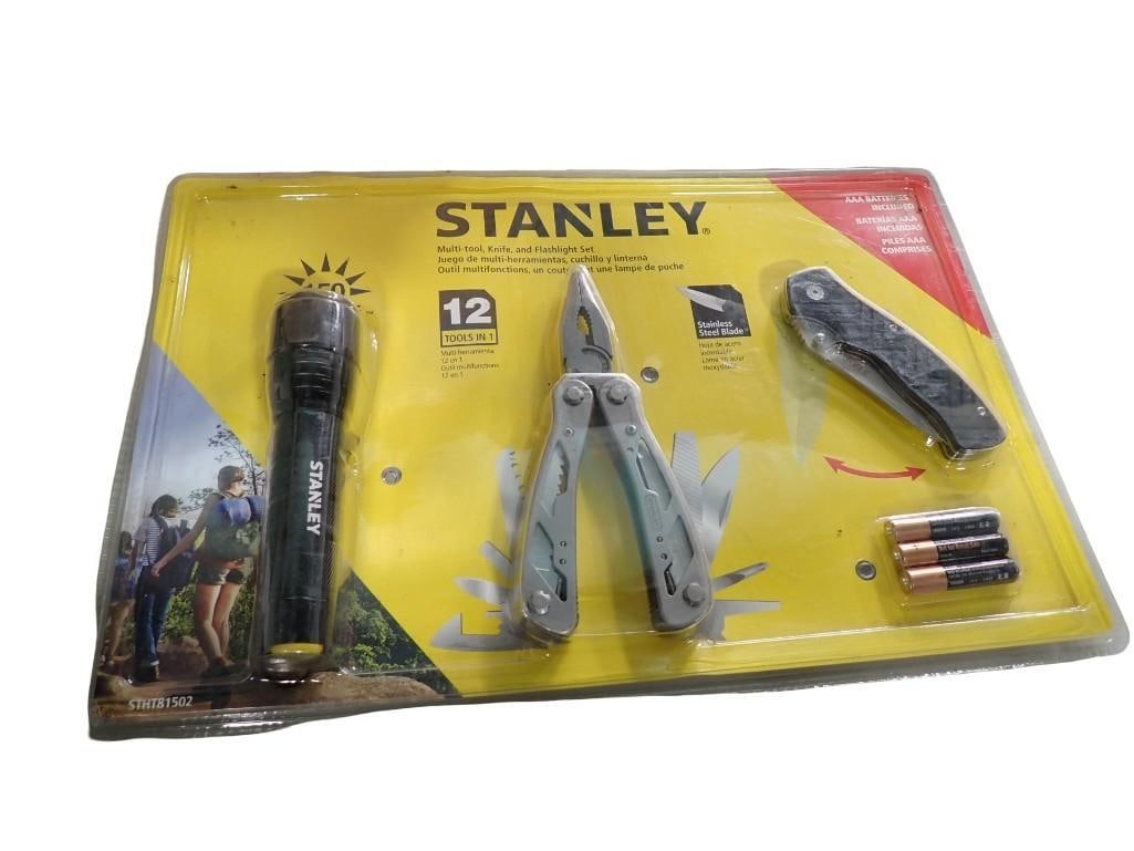 New in Package Stanley Flashlilght, Knife and Multi Tool Set (1 of 2)