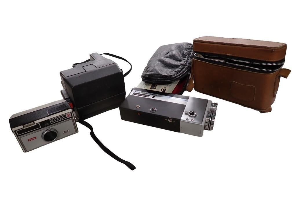 Lot of Vintage Cameras - Kodak, Polaroid, and Bell & Howell (1 of 6)