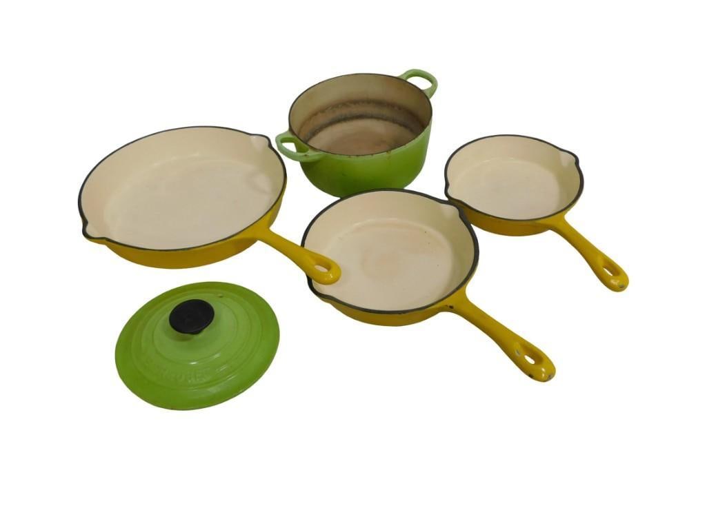 Le Creuset - Pot, Lid & 3 Cast Iron Pans Skillets Yellow Heuck Classics (1 of 9)