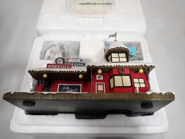 Hawthorne Village Dale Earnhardt #3 Finish Line Train Station Christmas Village Collection Building