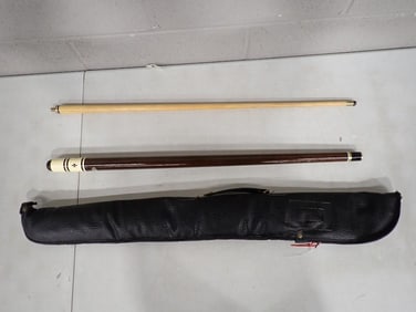 Pool Cue with Case