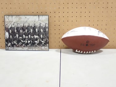 Vintage 1952 Green bay Packers Team Picture with some Autographs (No COA), and a Football with Brett