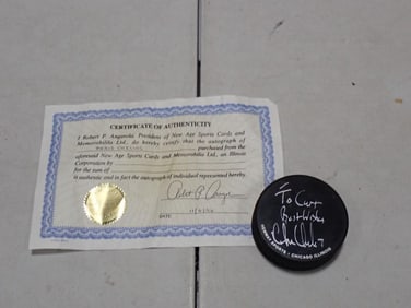 Chris Chelios Signed NHL Hockey Chicago Blackhawks Hockey Puck with COA - Cheli's Chili Bar Chicago