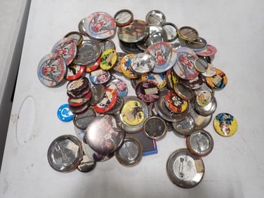 Lot of Vintage Buttons incl Superheroes, Robotech, Star Trek, DC Comics, Etc