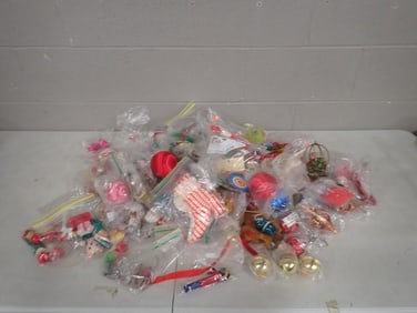 Lot of assorted Christmas Ornaments, etc.