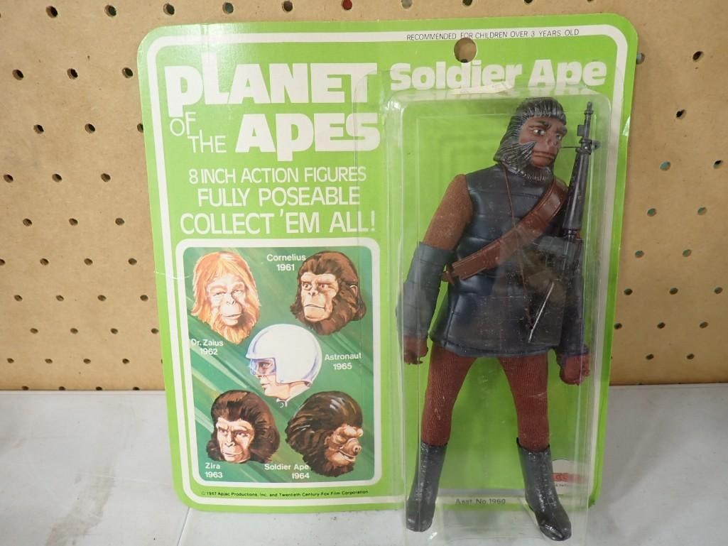 Vtg 1967 Planet of the Apes Soldier Ape Mego 8" Action Figure NOS New Old Stock (1 of 6)