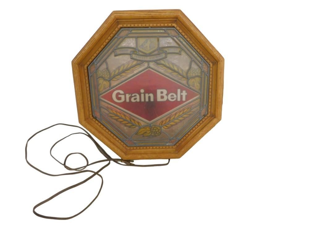 Grain Belt Light Up Beer Advertising Bar Sign: Grain Belt Light Up Beer Advertising Bar Sign All pictures are considered part of the description and should be examined carefully by bidders. Live Auctioneers is now offering Live Shipping through th