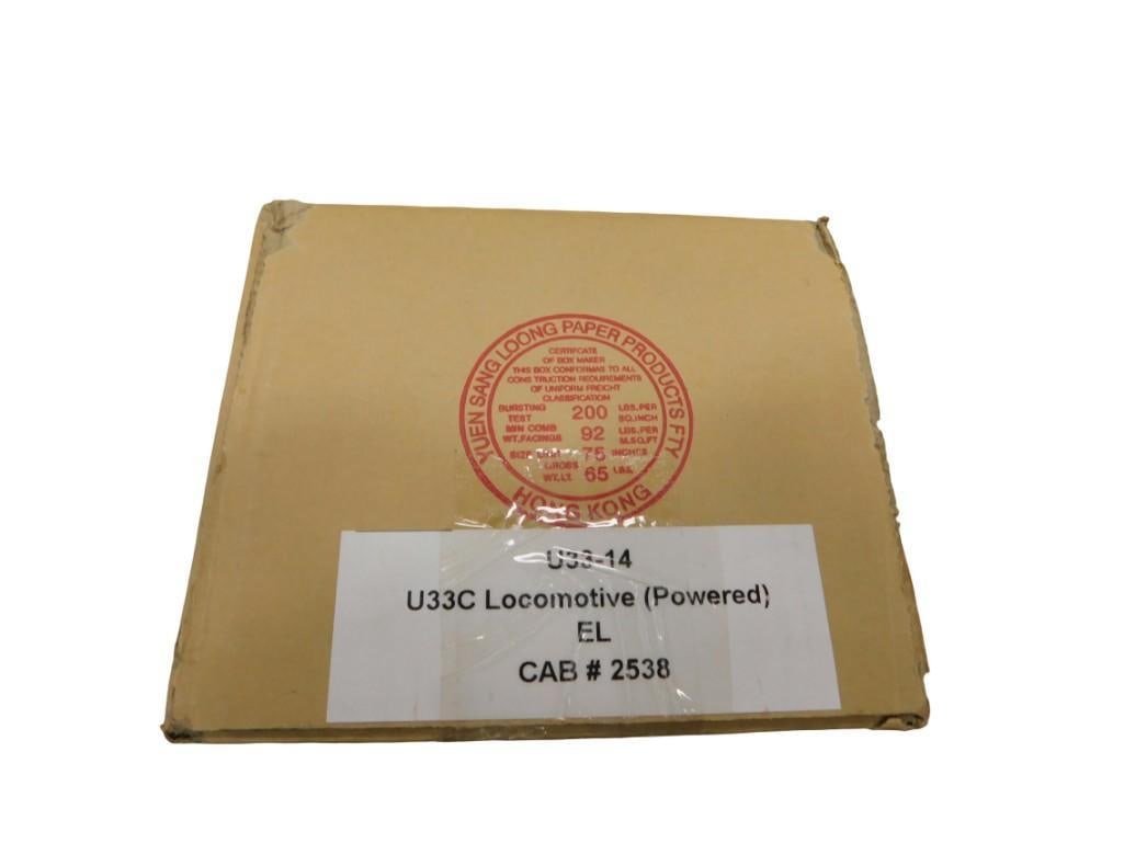 New in Box Williams U33-14 U33C Locomotive Powered EL CAB # 2538 with original Shipping Box (1 of 5)