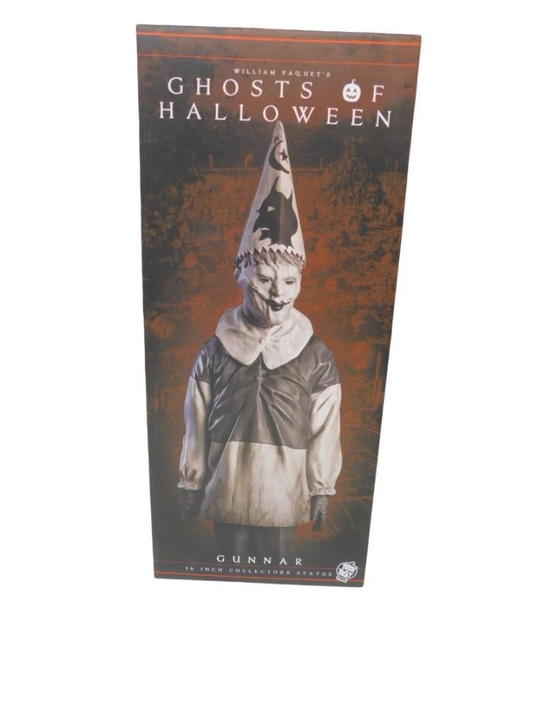 William Paquet's Ghosts of Halloween Gunnar Statue in Original Box: William Paquet's Ghosts of Halloween Gunnar Statue in Original Box All pictures are considered part of the description and should be examined carefully by bidders. Live Auctioneers is now offering