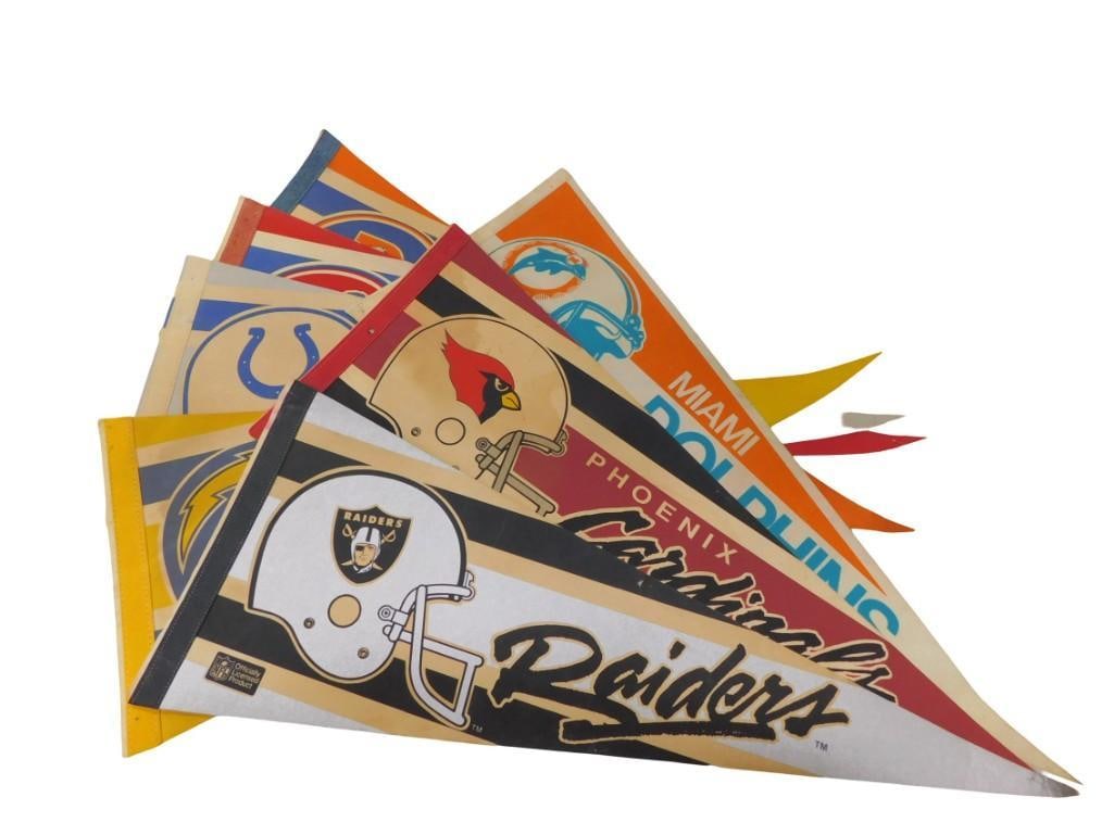 7 Vintage Sports Pennants incl Broncos, Bills, Colts, Chargers, Dolphins, Raiders, Phoenix Cardinals: Lot of 7 Vintage Sports Pennants incl Broncos, Bills, Colts, Chargers, Dolphins, Raiders, Phoenix Cardinals All pictures are considered part of the description and should be examined carefully by bidd