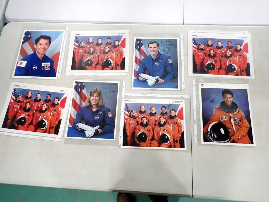 NASA Space Shuttle Mission STS-47 Crew Photos w/ Autographs, etc Gibson, Brown, Apt, Lee and Davis ( (1 of 16)