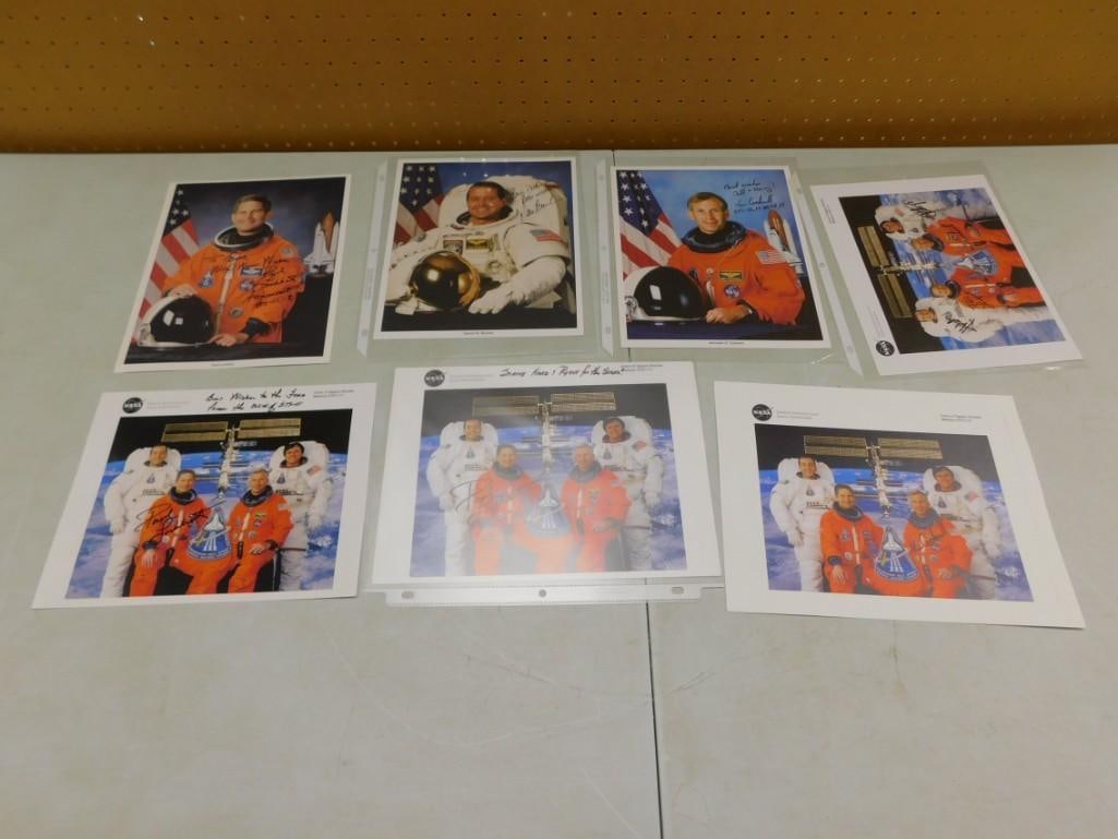NASA Space Shuttle Mission STS 111 Crew Photos and Signatures - No COAs (1 of 19)