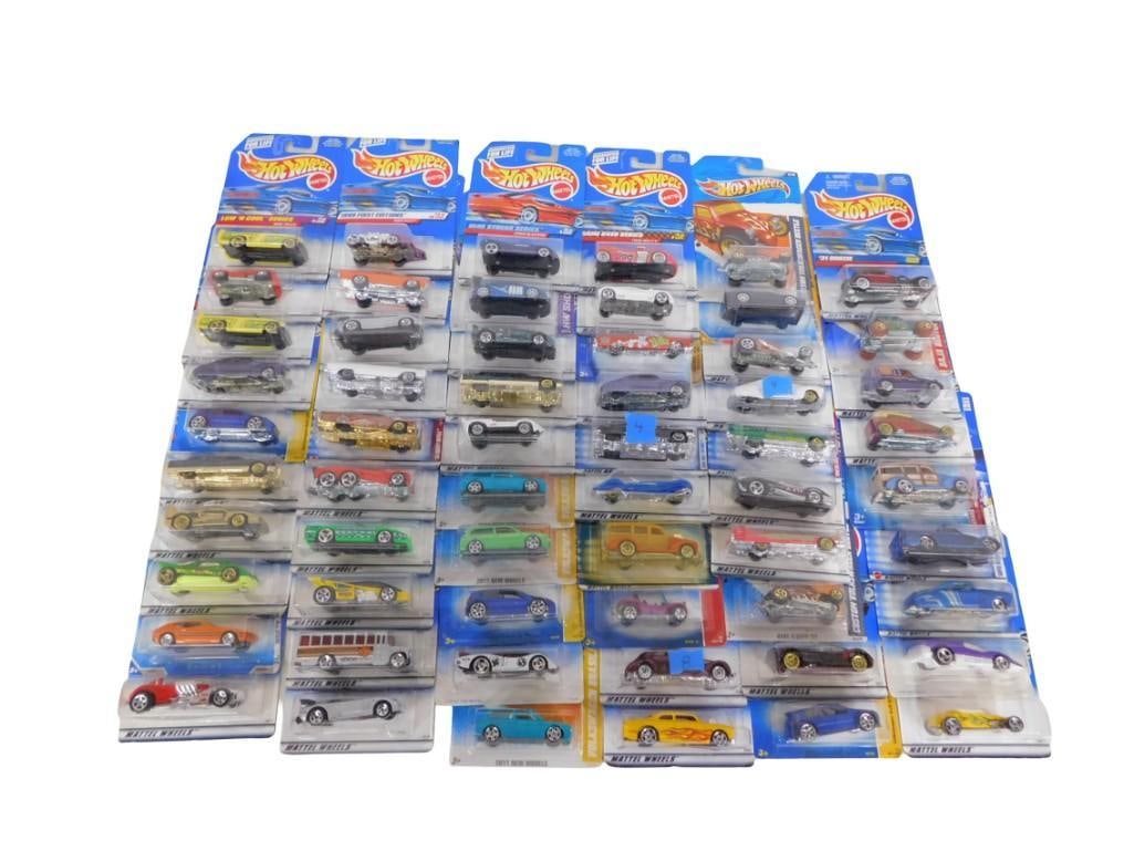 59 Hot Wheels Cars and Vehicles New in Package (1 of 5)