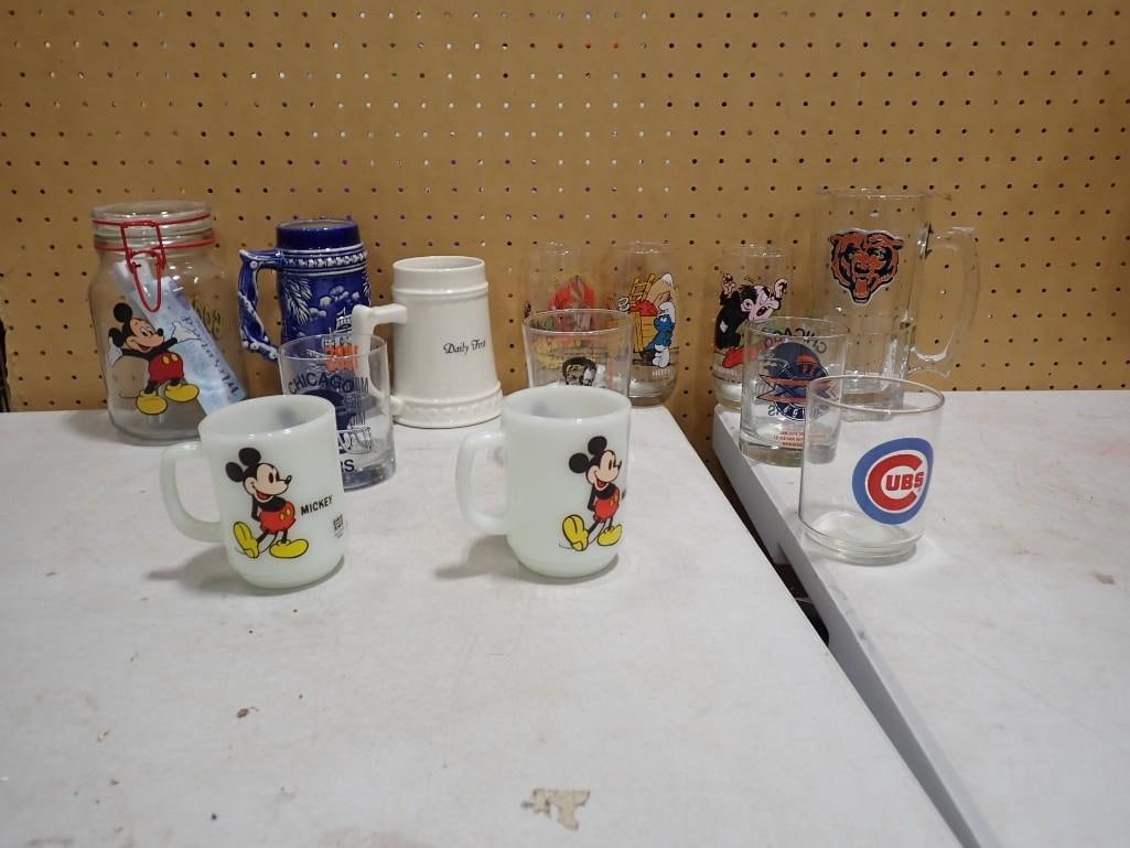 Mugs and Drinking Glasses incl Disney Mickey Mouse, Smurfs, Chicago Cubs, Chicago Bears, etc (1 of 9)