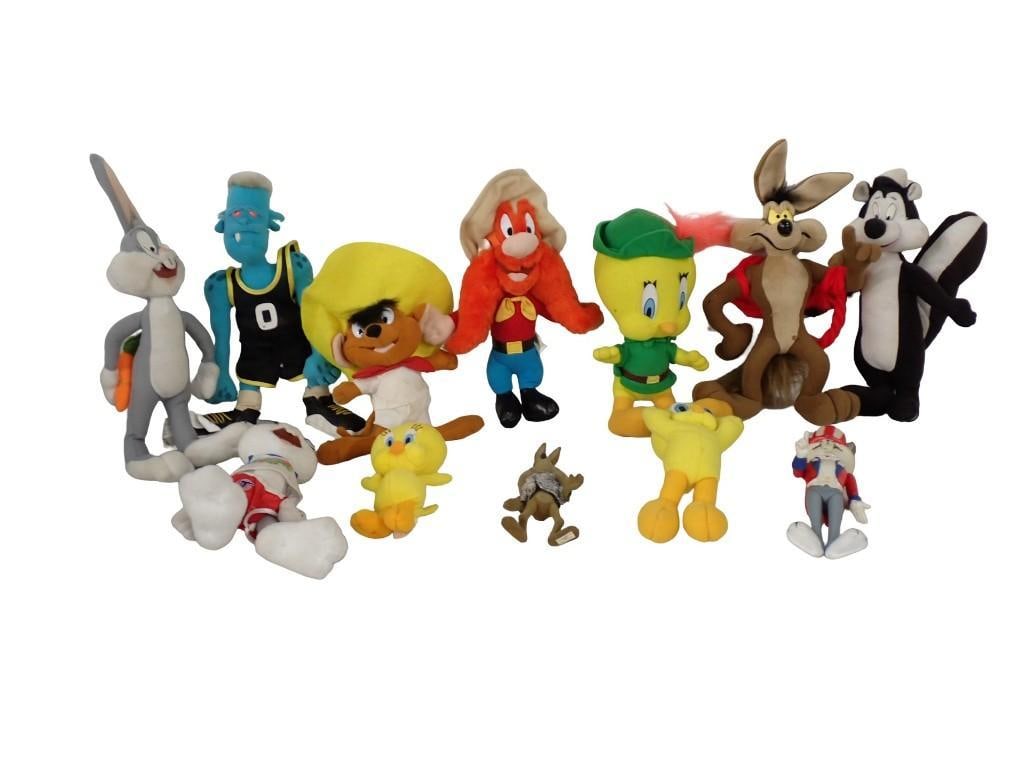Lot of Plush incl Looney Tunes Speedy Gonzales, Pepe Le Pew, Yosemite Sam, Bugs Bunny, Tweety Bird, (1 of 6)