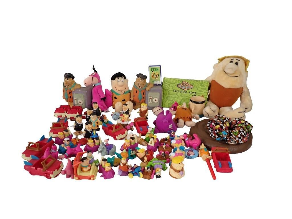 Lot of The Flintstones Small Toys, Plush, Etc incl Fred Flintstone, Dino, Barney Rubble, etc (1 of 7)