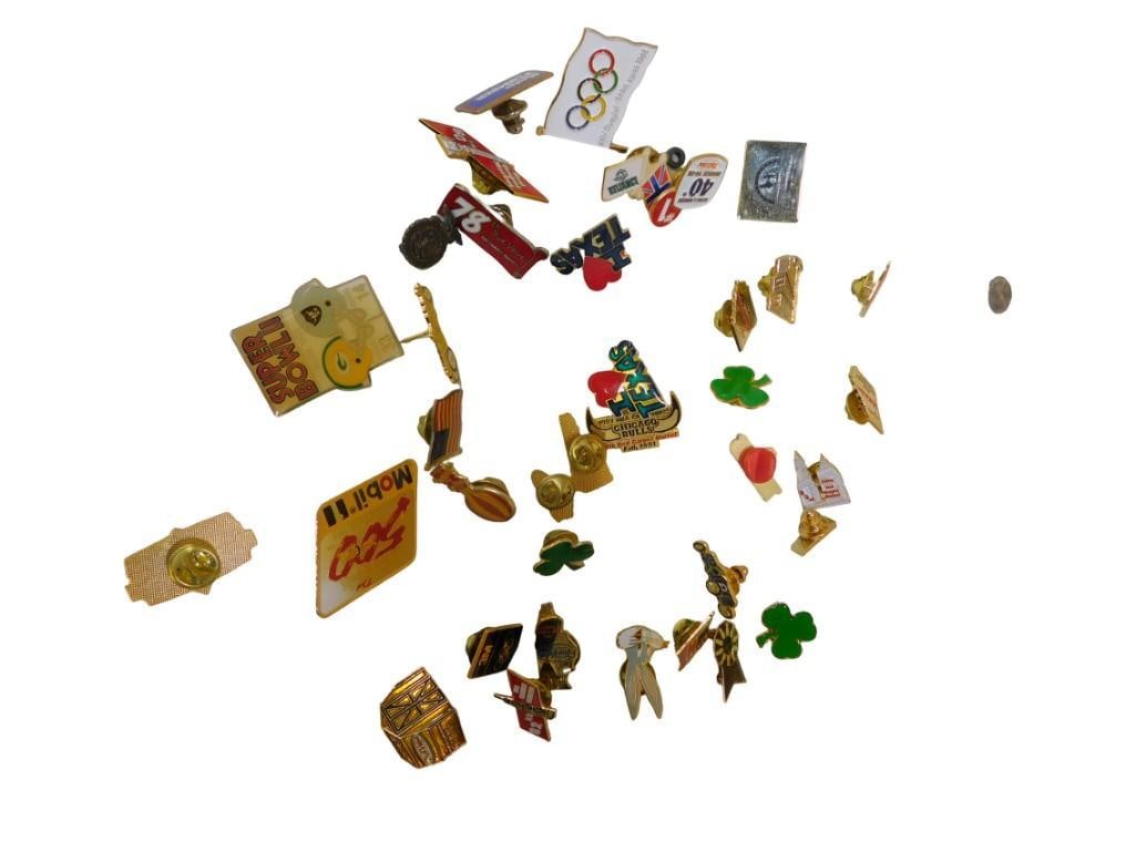 Lot of assorted Shirt Pins including Olympics, Mobil, Super Bowl II, Bugs Bunny, Shamrocks, etc.: Lot of assorted Shirt Pins including Olympics, Mobil, Super Bowl II, Bugs Bunny, Shamrocks, etc. All pictures are considered part of the description and should be examined carefully by bidders. Live